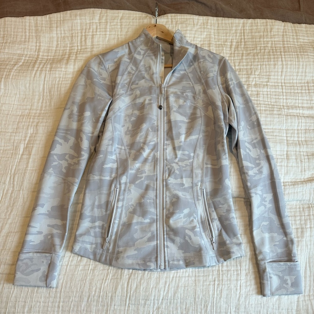 lululemon athletica Light Gray Camouflage Utility Jacket